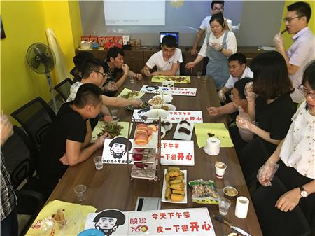 深圳喷绘360公司茶花会