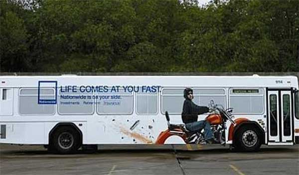 摩托车车身广告.jpg